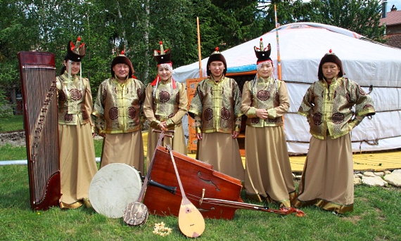 festival_bled_khuukh_mongol_2012.jpg